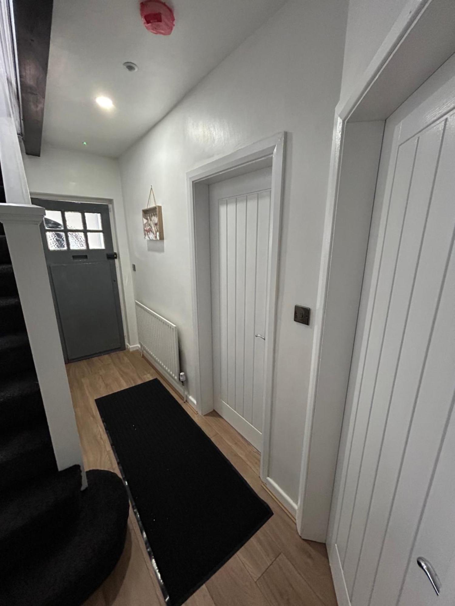Gravelly House M6 J6 Hs2 Nec Airport - A Spacious Best-In-Class 6 Bedroom House In Birmingham Perfect For Large Groups, Corporate & Contractors And For Long Term Stays Holiday home Birmingham